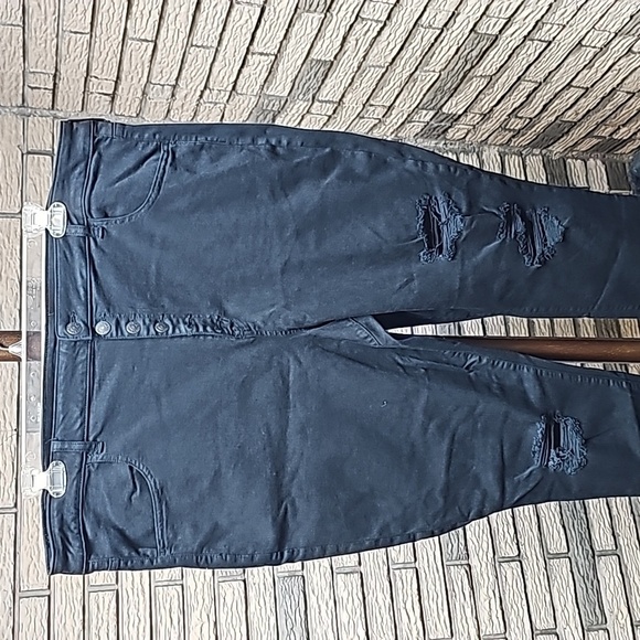 American Eagle Super High Rise Jegging Plus Sz 24 Excellent condition - Picture 1 of 16